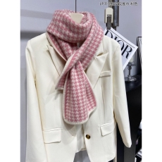 Loro Piana Scarf